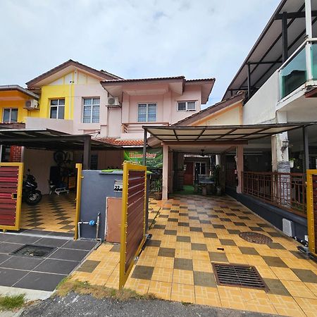 Homestay Lanik Saujana Utama 2 Сунгай Булух Экстерьер фото