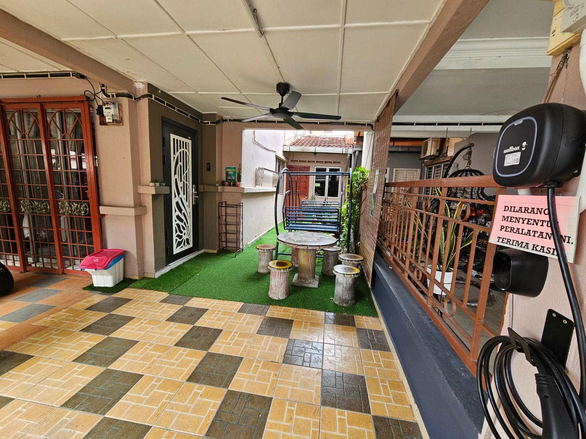 Homestay Lanik Saujana Utama 2 Сунгай Булух Экстерьер фото
