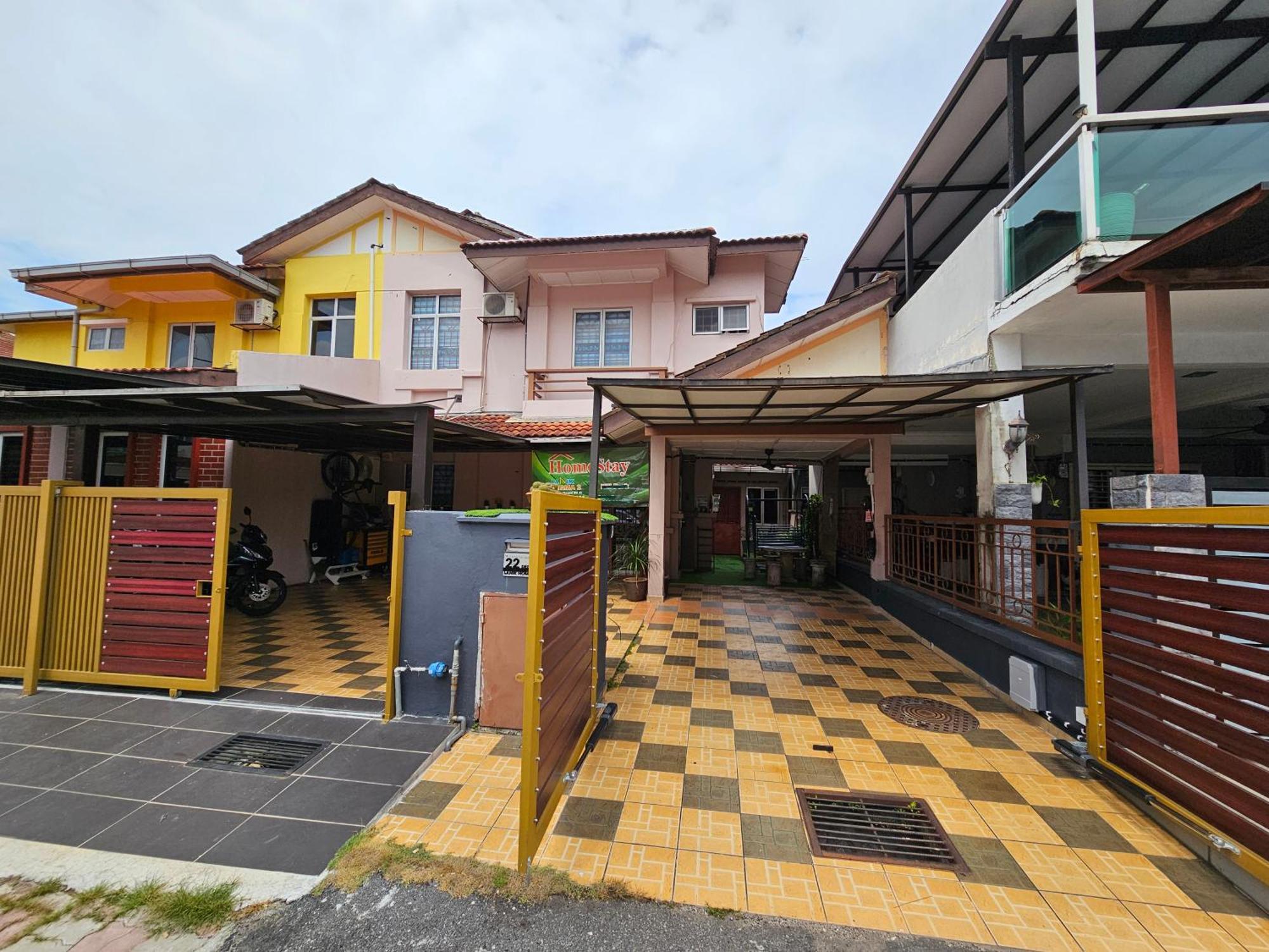 Homestay Lanik Saujana Utama 2 Сунгай Булух Экстерьер фото