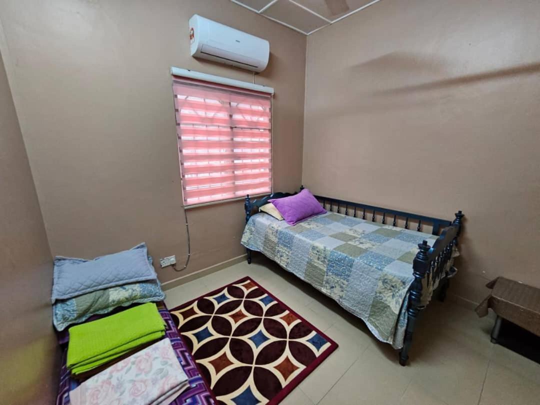 Homestay Lanik Saujana Utama 2 Сунгай Булух Экстерьер фото